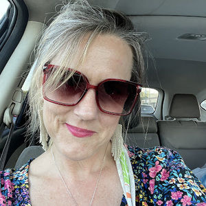 Meet your Posher, Natasha